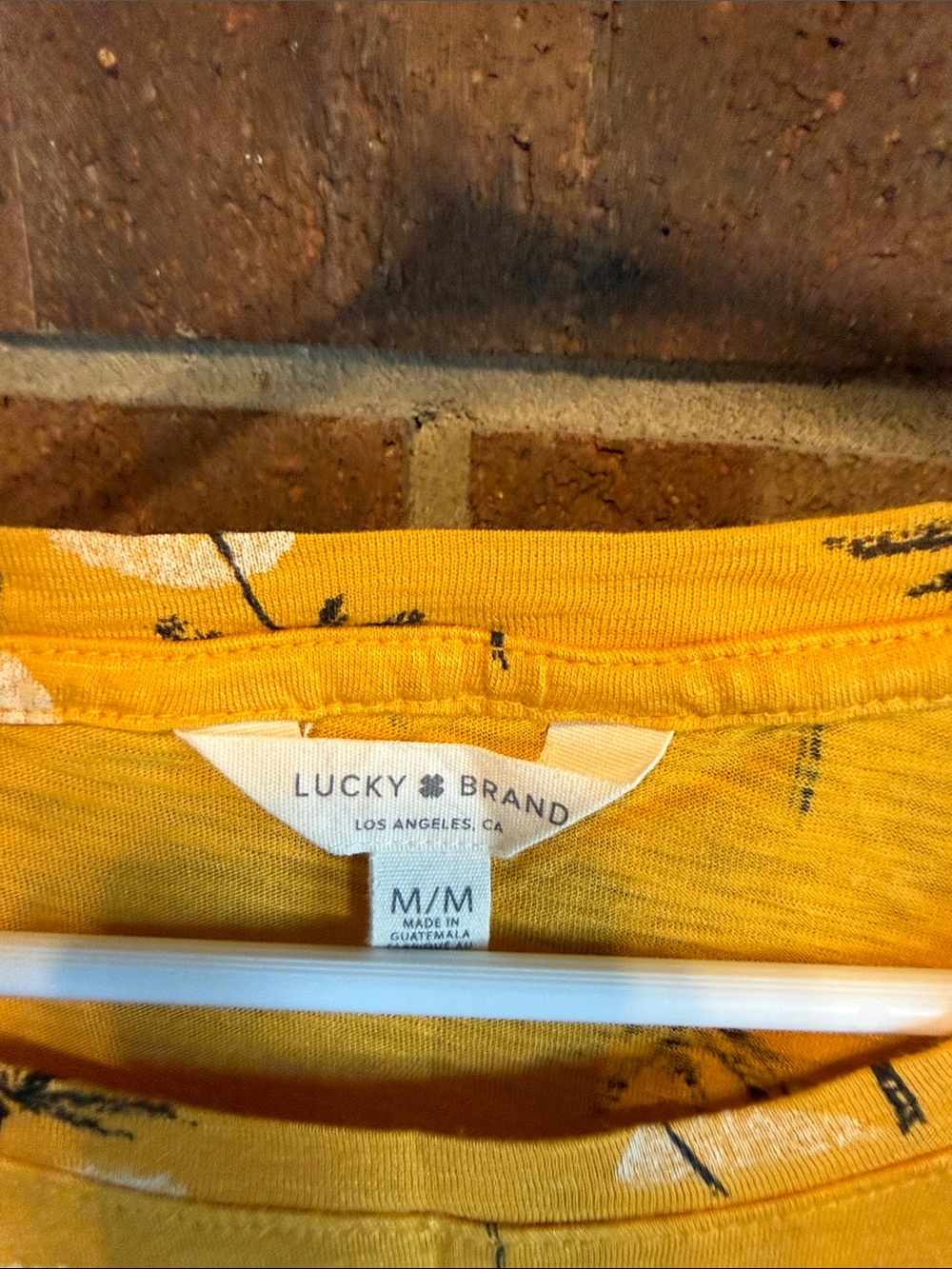 Lucky Brand Mustard Yellow Palm Tree Print Short Sleeve Tee - Picture 2 of 4